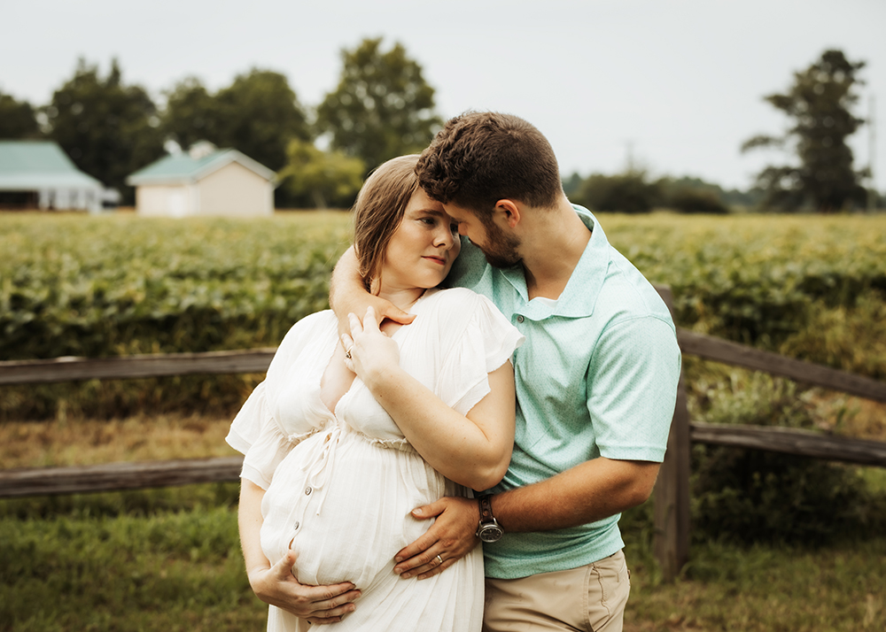 Wilmington maternity photographer