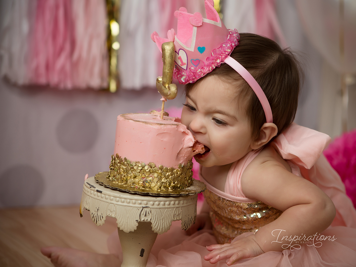 First Birthday Cake Smash | Murrieta Baby Photographer