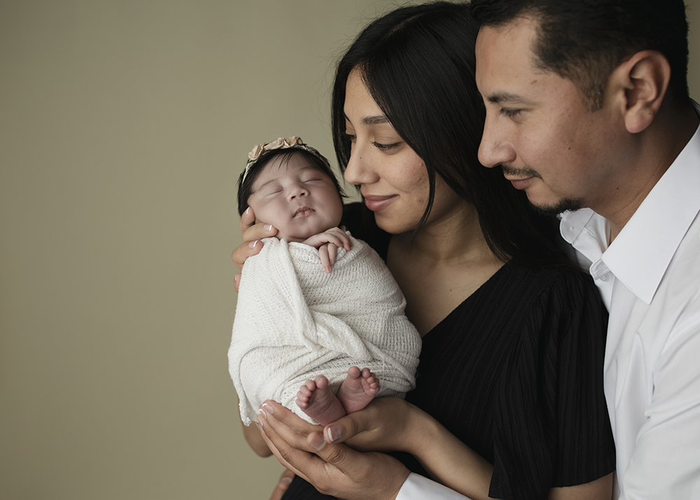 Arizona newborn photographer