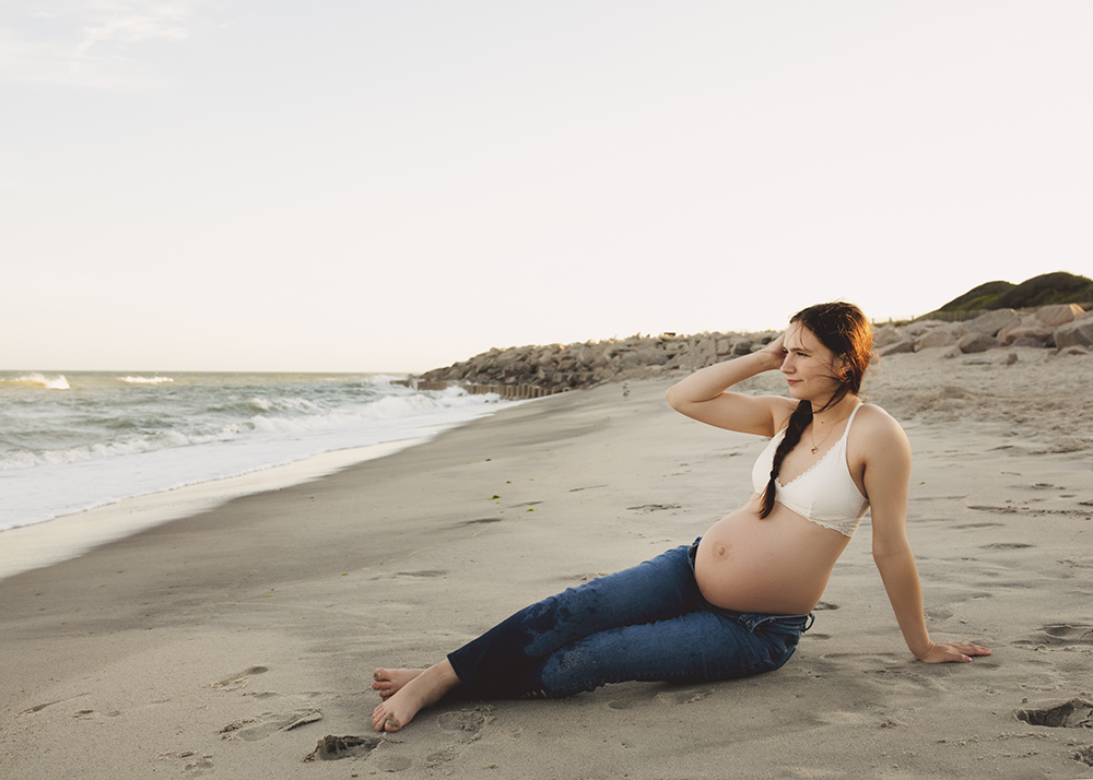 Kure Beach, North Carolina maternity photography