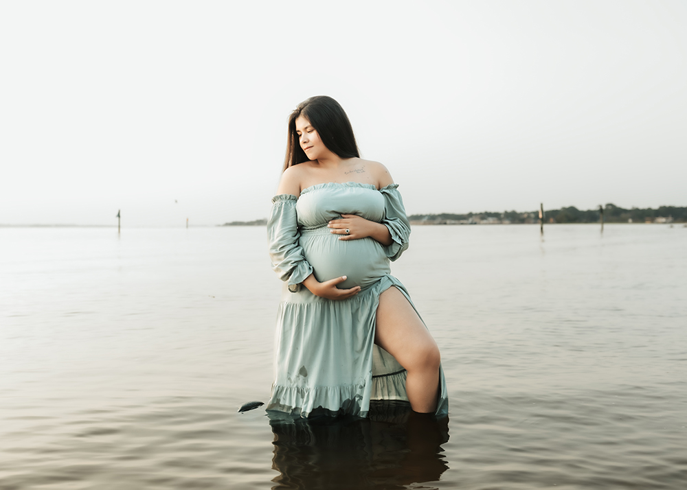 Carolina beach maternity photographer