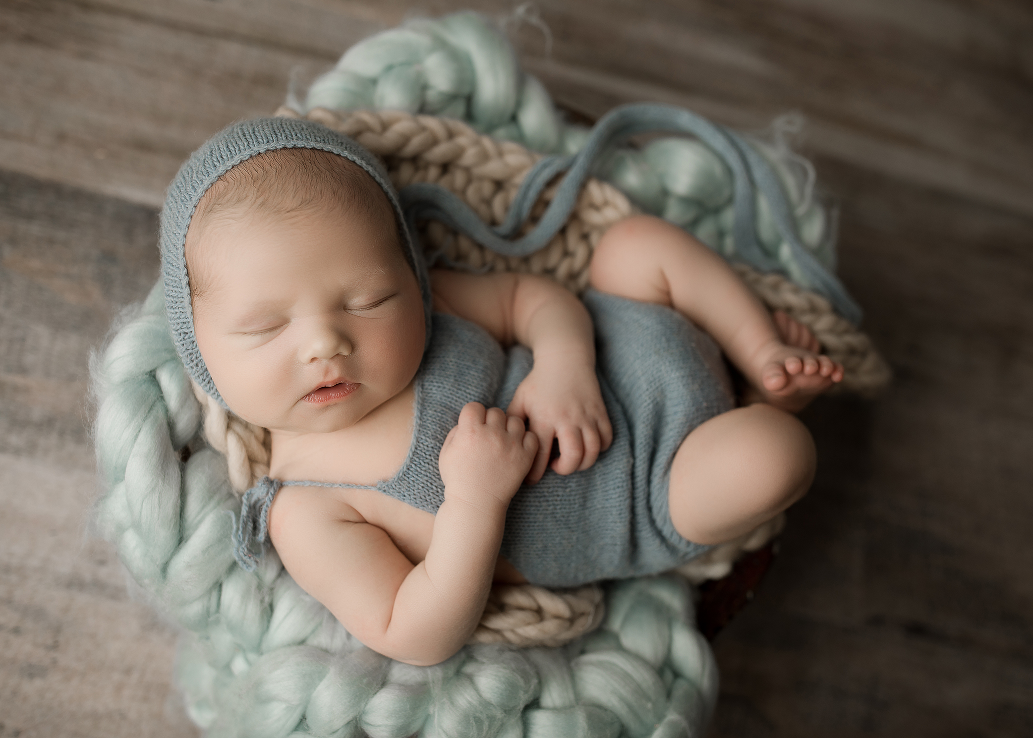 Capturing Timeless Moments: The Value of Newborn Photoshoots